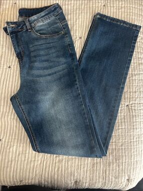 Grace & Lace Women's Straight Leg Jeans in Medium Blue Wash